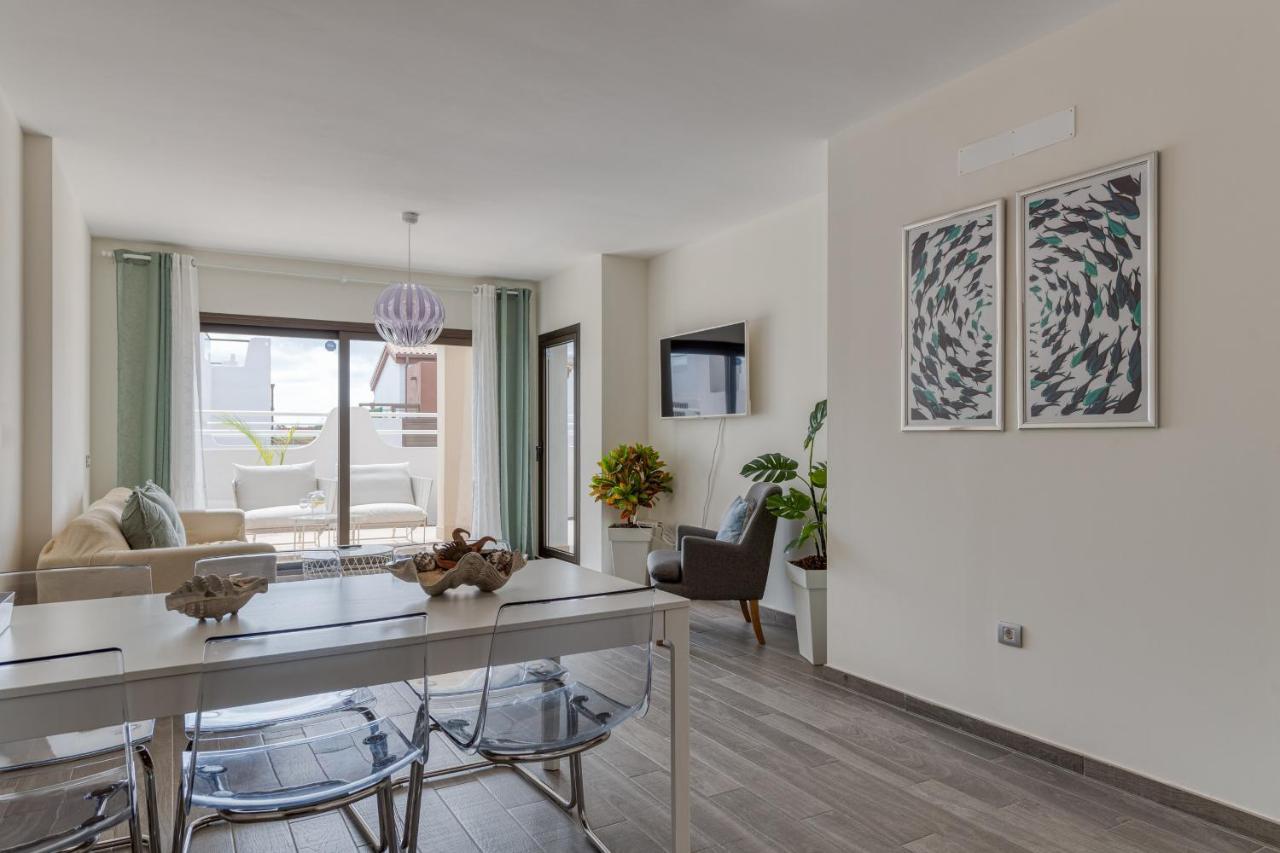 Homeforguest Flat With Large Terrace In Modern Residential Complex With Swimming Pool Caleta de Fuste Extérieur photo