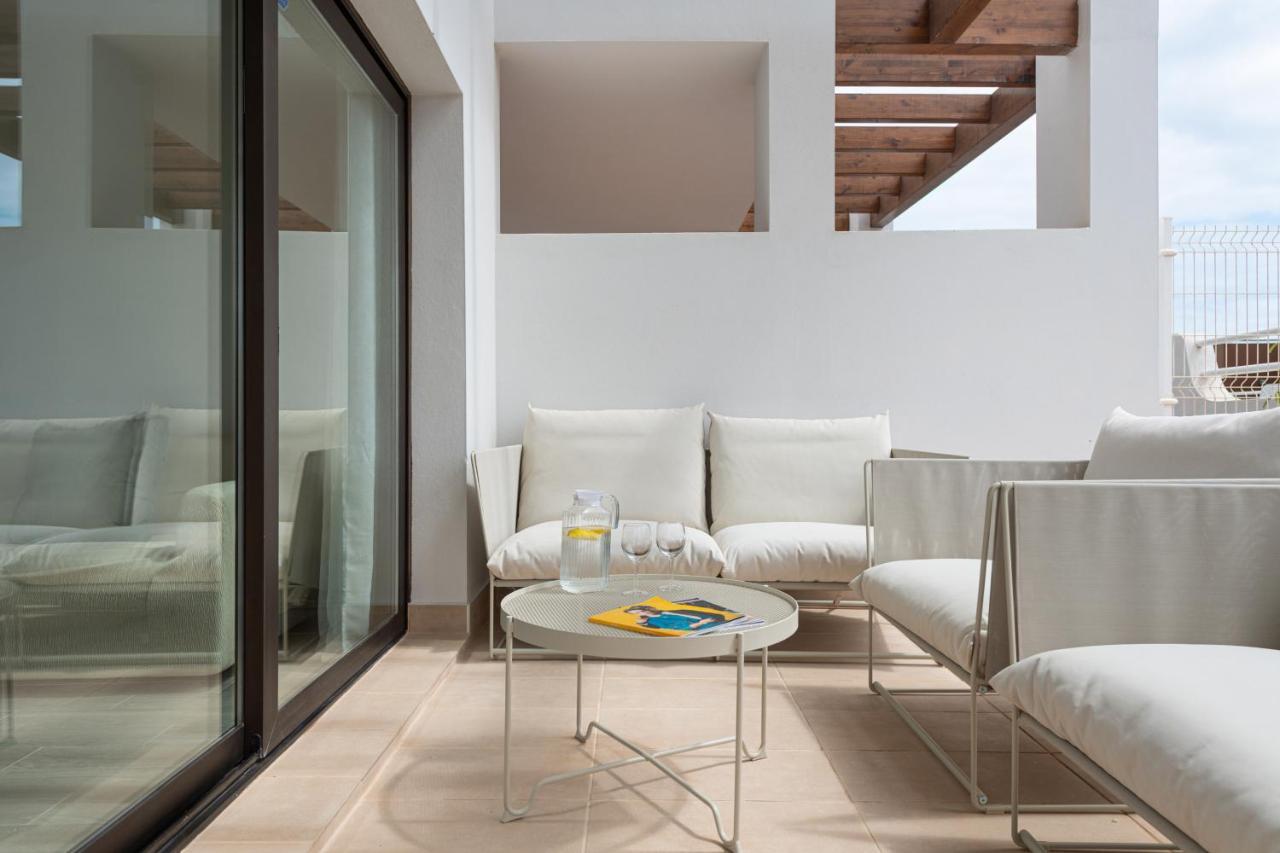 Homeforguest Flat With Large Terrace In Modern Residential Complex With Swimming Pool Caleta de Fuste Extérieur photo